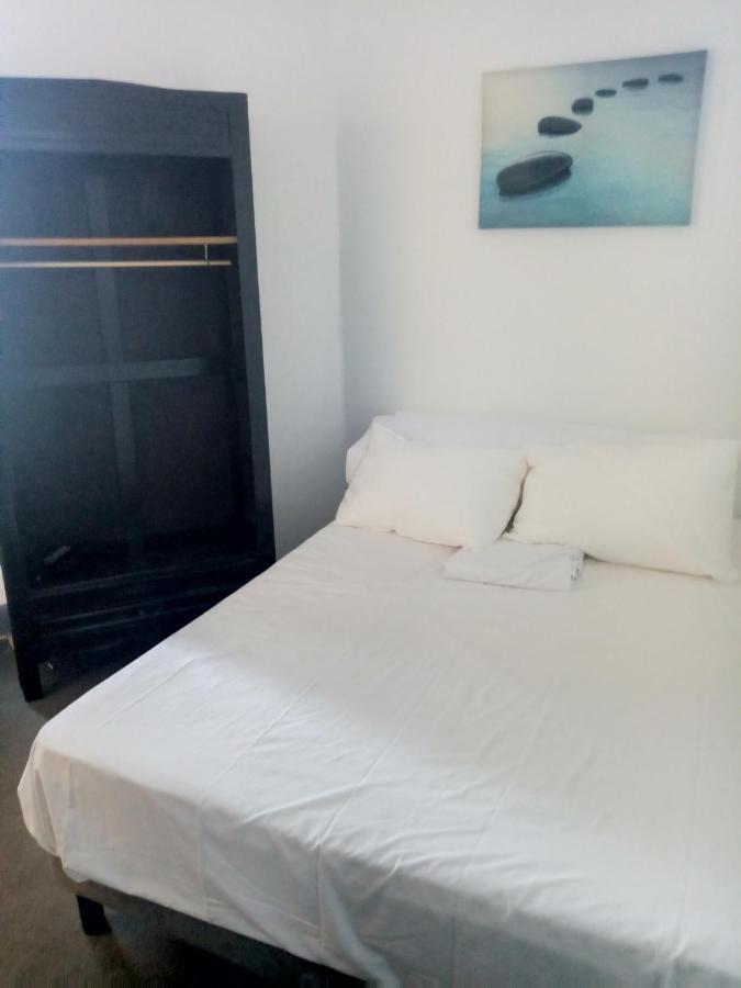 Hotel Le Celtic Montlucon Luaran gambar