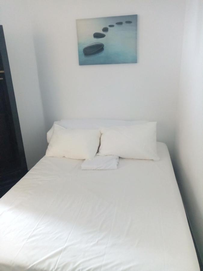 Hotel Le Celtic Montlucon Luaran gambar